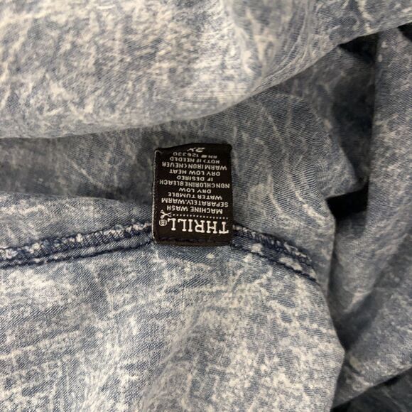 Thrill Jeans Top Women's 2X Blue Distressed Button Up Tunic Collared Shirt - Picture 11 of 12